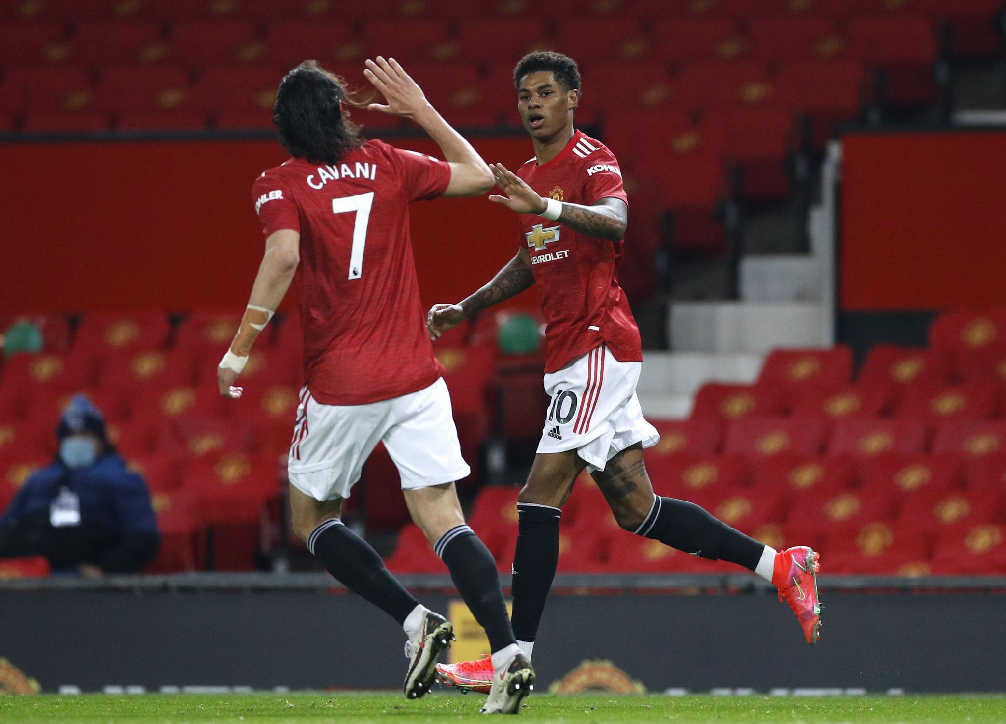 他在场上轻 他在场上轻